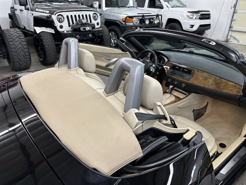 Used 2006 BMW Z4 3.0i RWD image 25