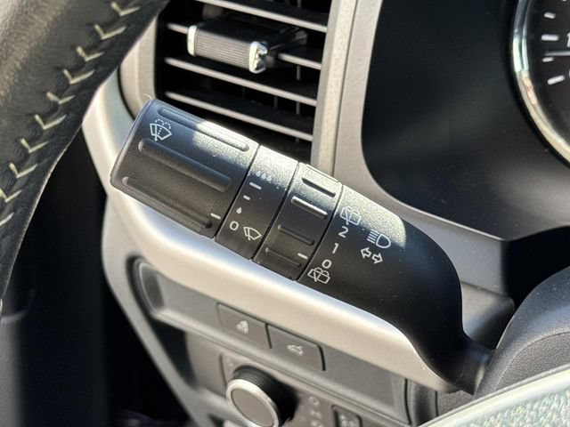 Used 2024 Ford Expedition XLT AWD/4WD image 30