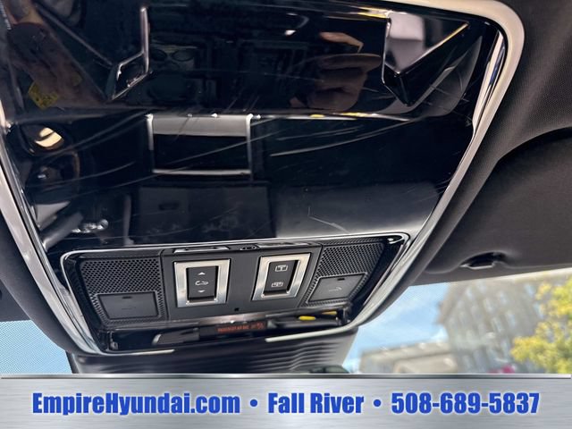 Used 2024 Land Rover Range Rover Velar Dynamic HSE AWD/4WD image 25