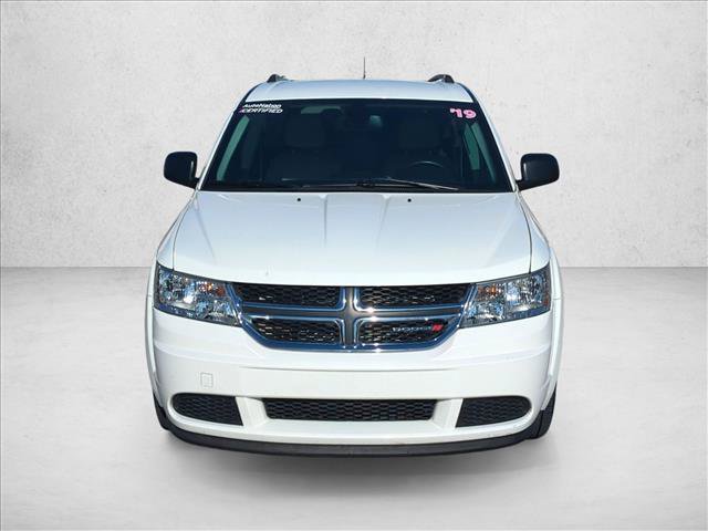 Used 2019 Dodge Journey SE FWD image 2