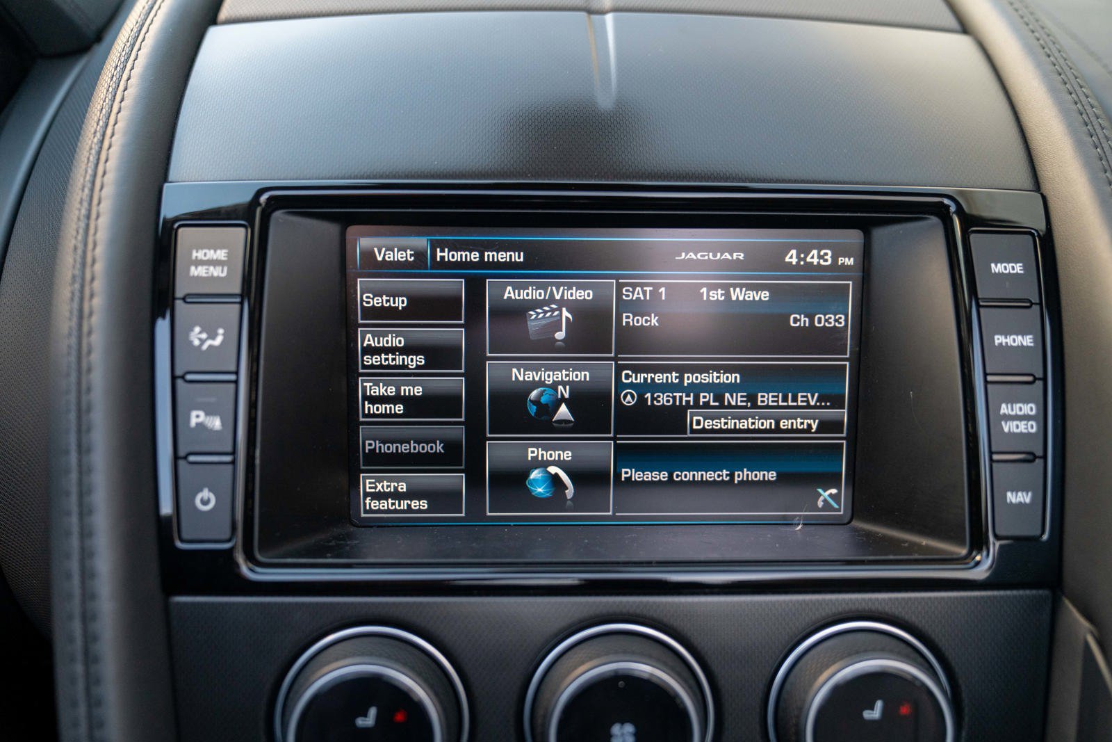 Used 2014 Jaguar F-TYPE S RWD image 15
