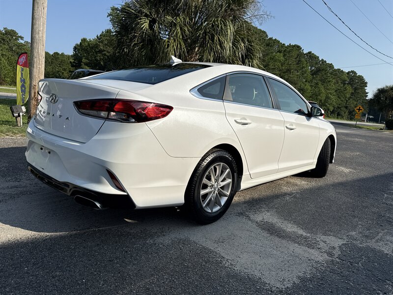 Used 2019 Hyundai Sonata SE FWD image 3