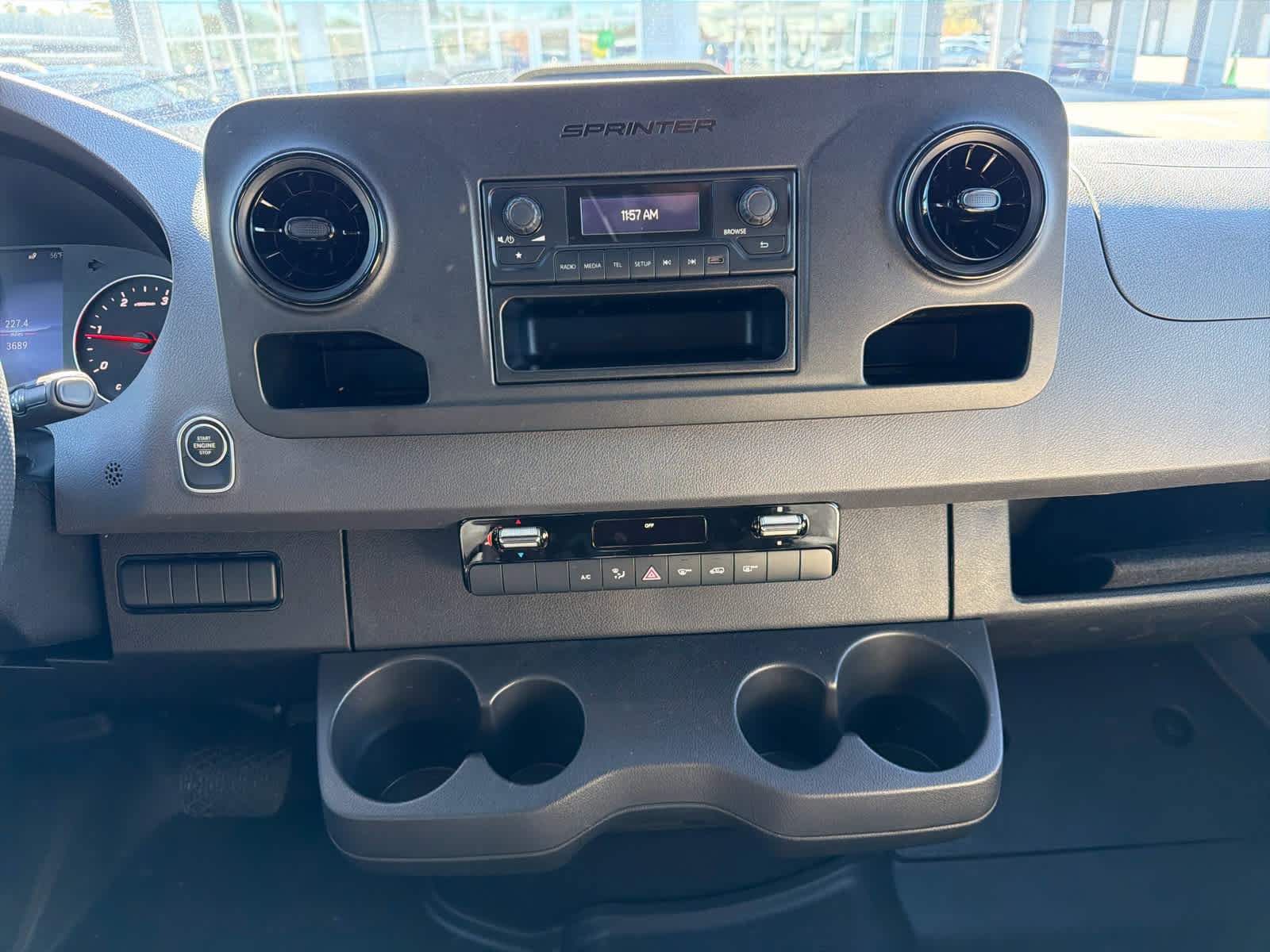 Used 2025 Mercedes-Benz Sprinter 2500 image 14