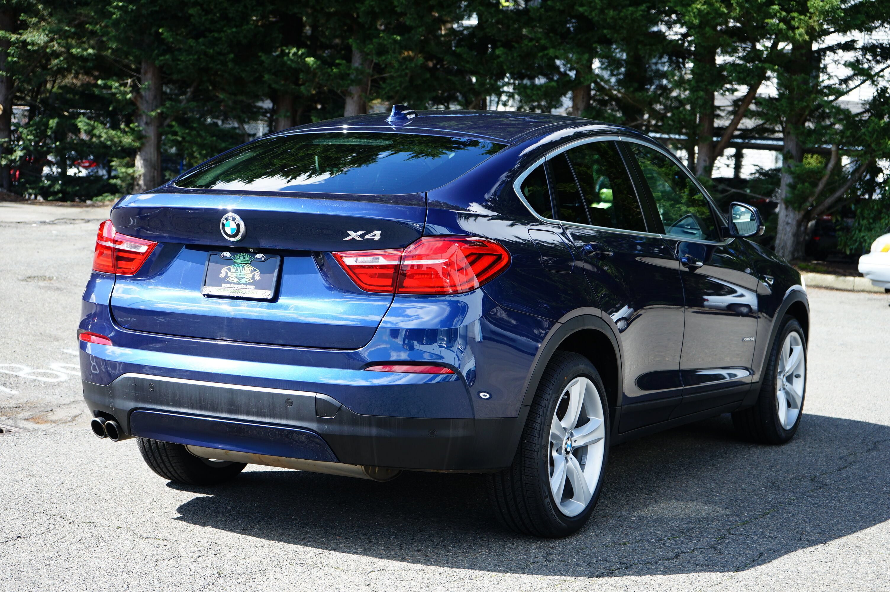Used 2015 BMW X4 xDrive28i AWD/4WD image 5