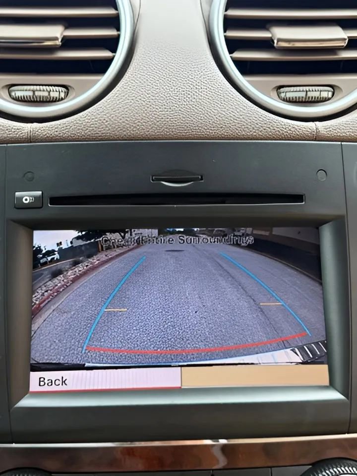 Used 2012 Mercedes-Benz GL 450 4MATIC image 40