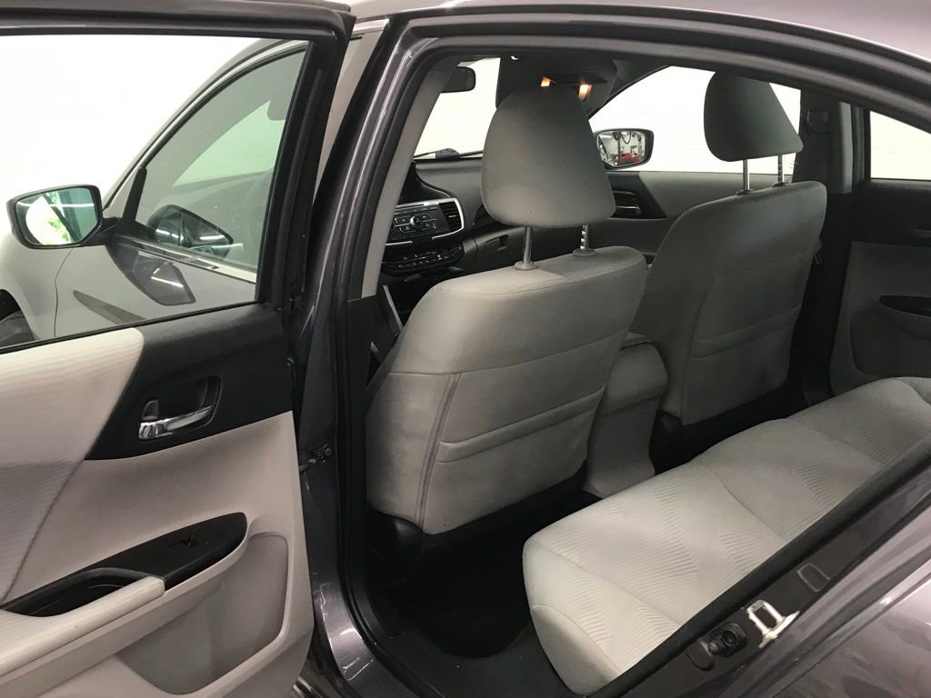 Used 2016 Honda Accord LX image 22