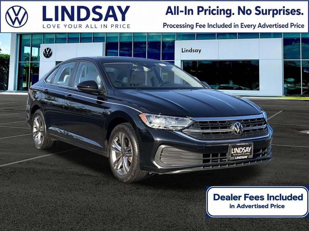 Used 2023 Volkswagen Jetta SE FWD image 1