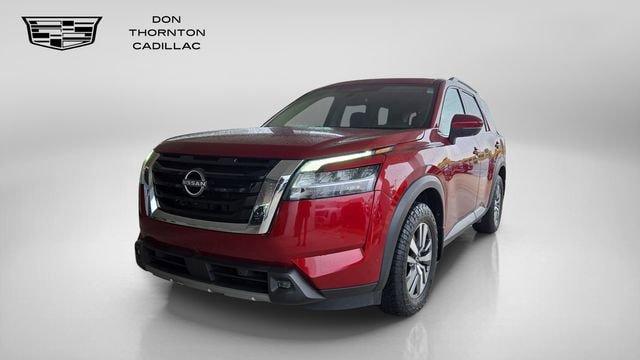 Used 2022 Nissan Pathfinder SL AWD/4WD image 1