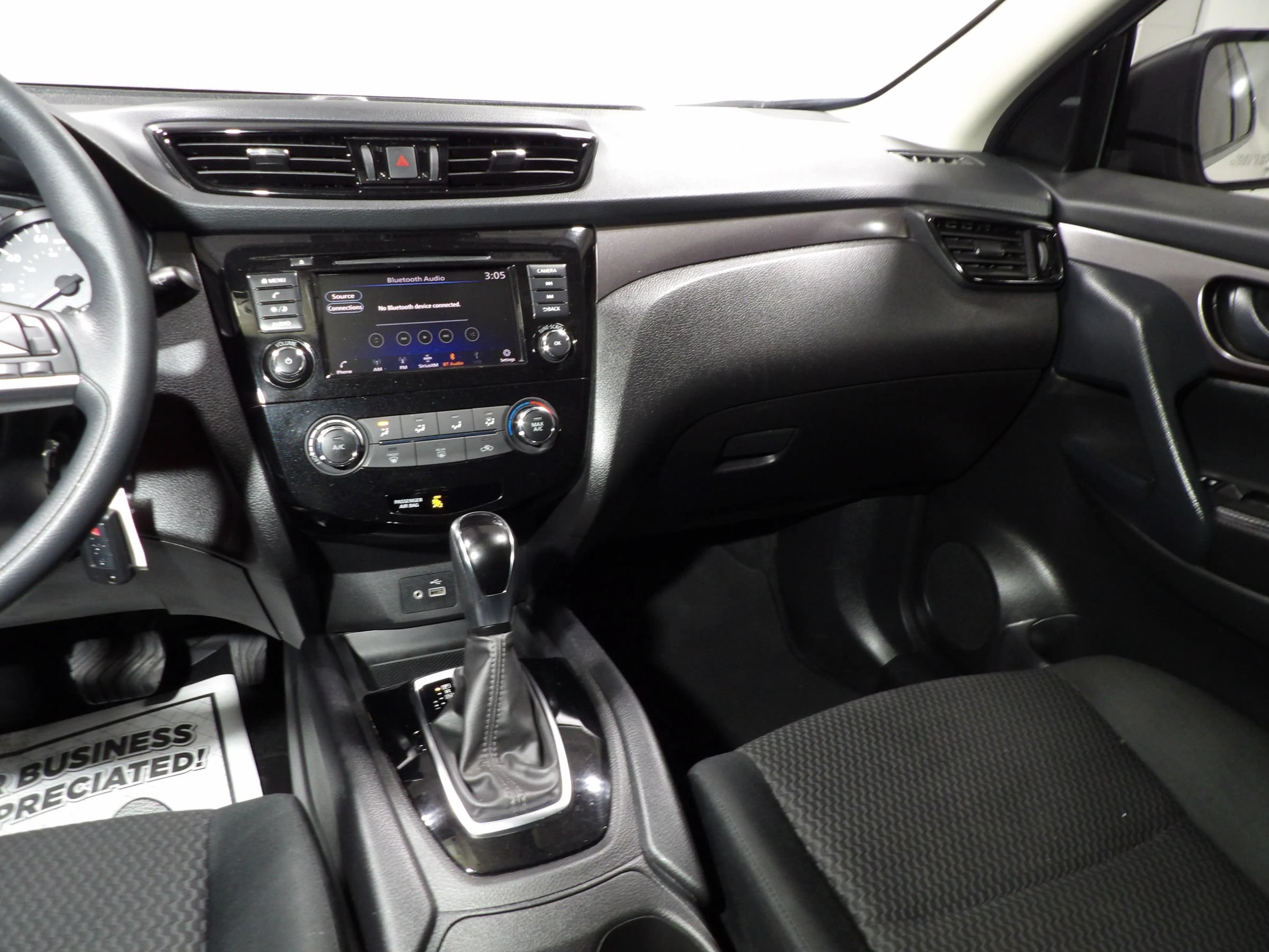 Used 2022 Nissan Rogue Sport S FWD image 13