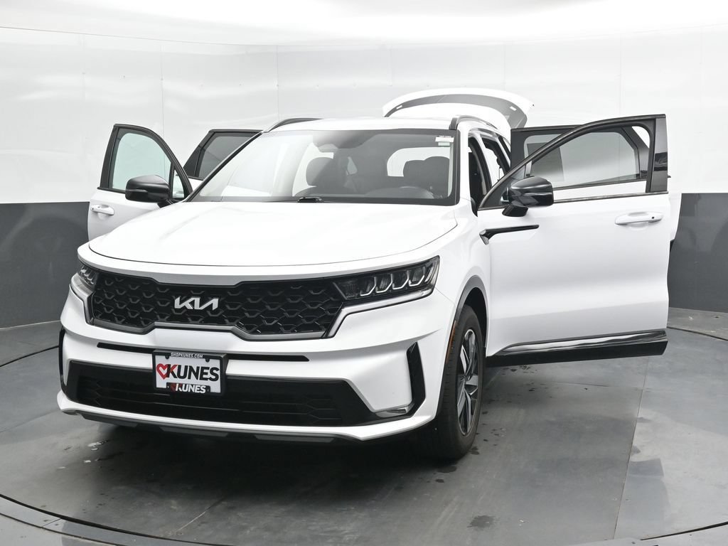 Used 2022 Kia Sorento S FWD image 49
