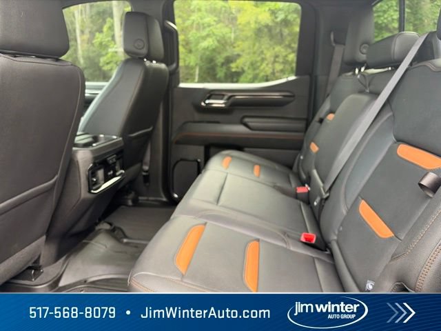 Used 2024 GMC Sierra 1500 AT4 w/ AT4 Preferred Package AWD/4WD image 17