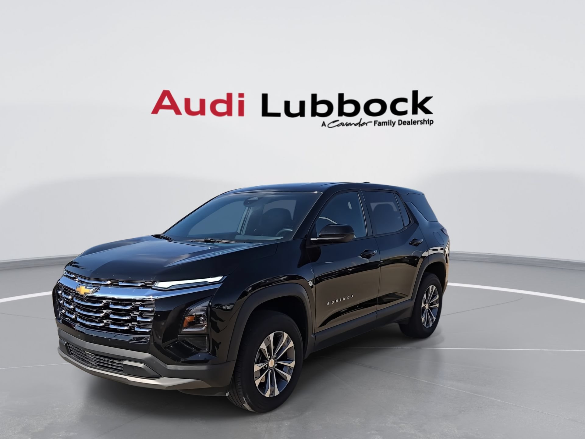 Used 2026 Chevrolet Equinox LT w/ Convenience Package II FWD image 3