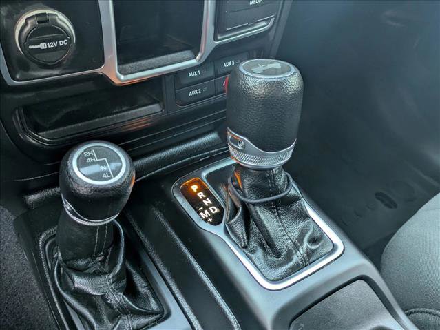 Used 2022 Jeep Wrangler Sport image 14