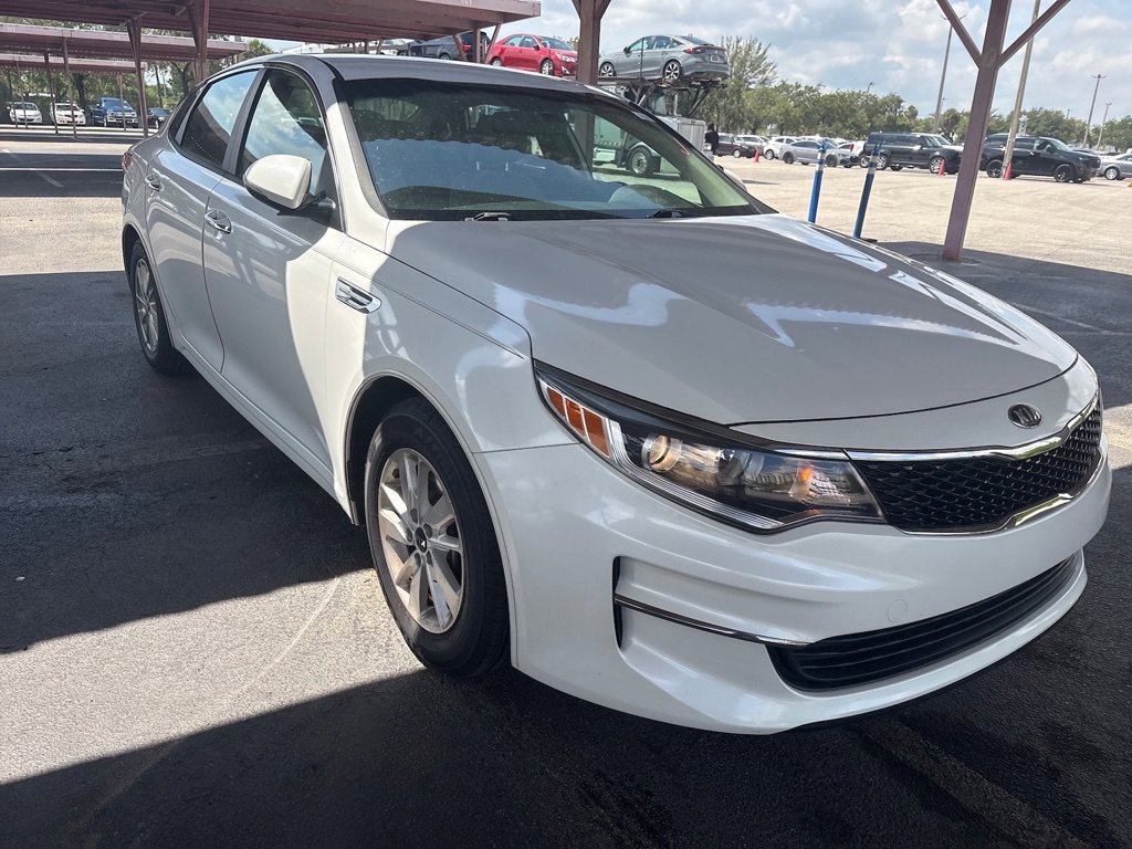 Used 2016 Kia Optima LX FWD image 1