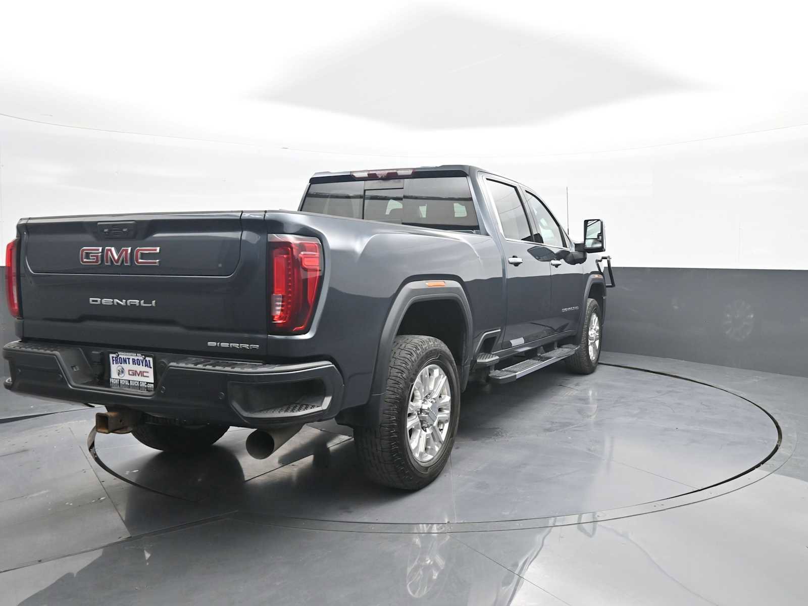 Used 2020 GMC Sierra 2500 Denali w/ Denali Ultimate Package AWD/4WD image 7