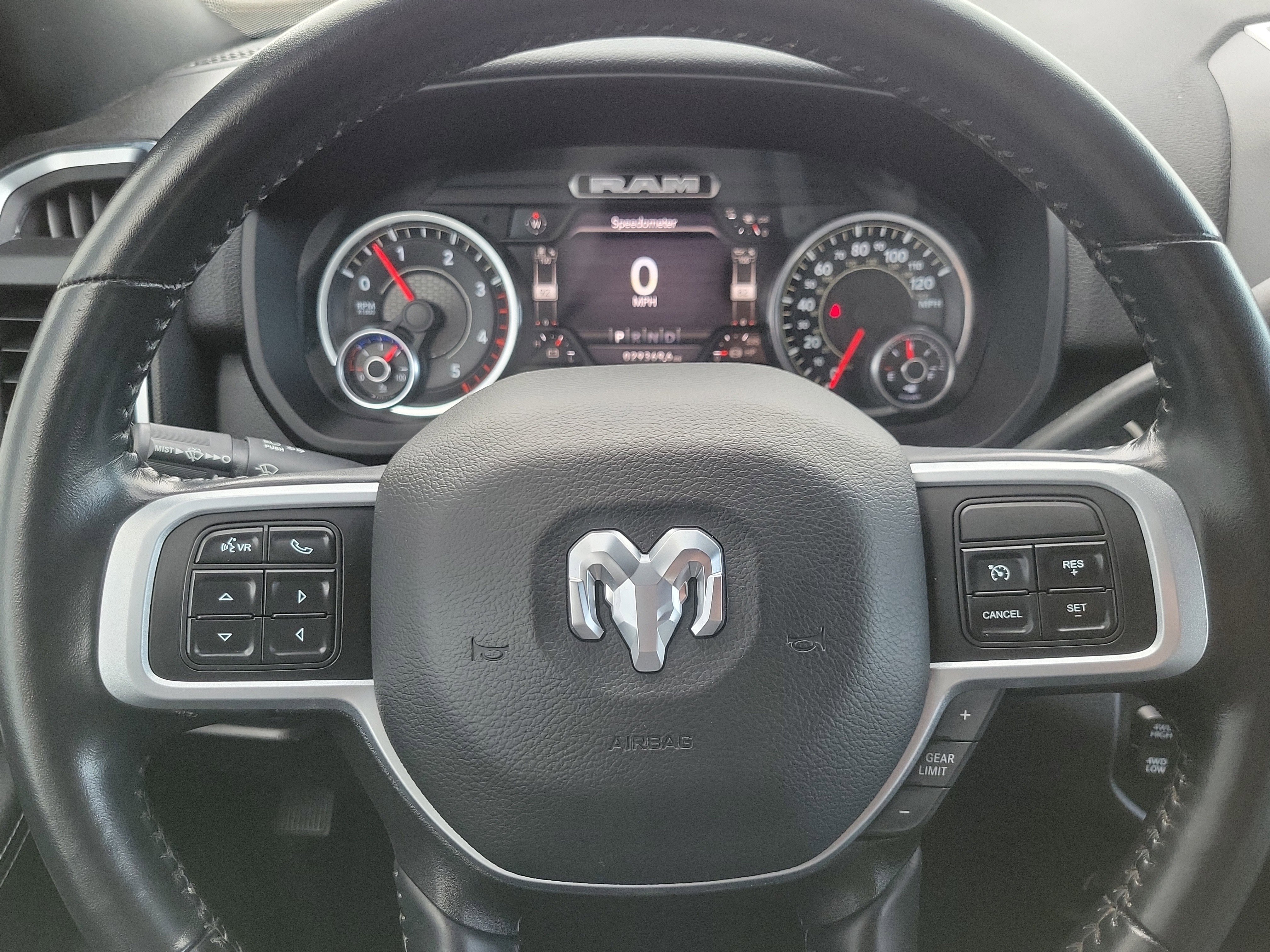 Used 2022 RAM 3500 Big Horn w/ Level A Equipment Group AWD/4WD image 10