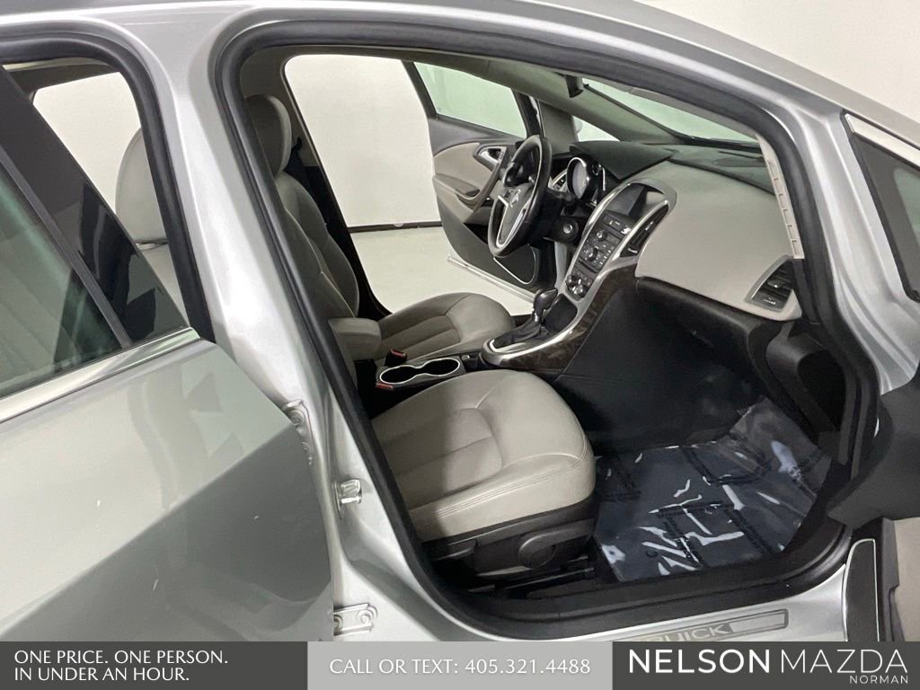 Used 2015 Buick Verano w/ Appearance Package FWD image 14