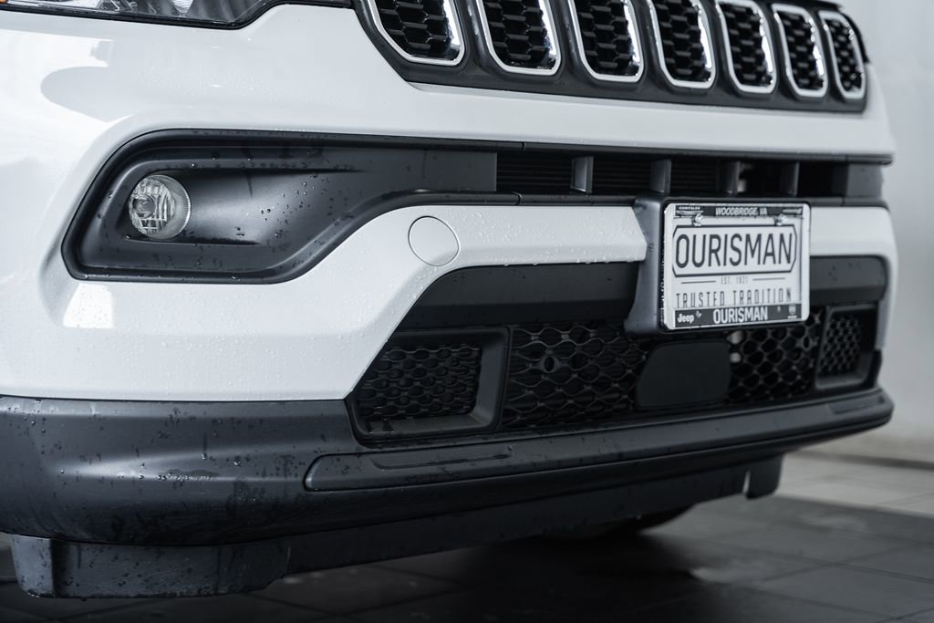 Certified 2025 Jeep Compass Latitude w/ Sun & Sound Group image 15