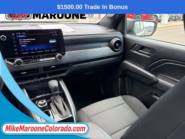 Used 2023 Chevrolet Colorado Trail Boss w/ LPO, Dark Essentials Package AWD/4WD image 19