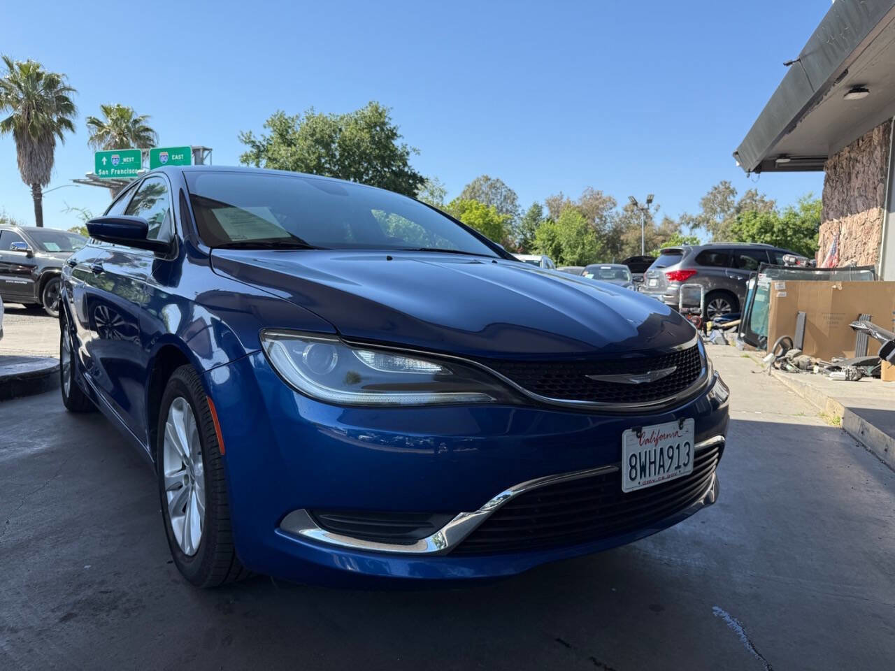 Used 2015 Chrysler 200 Limited image 28