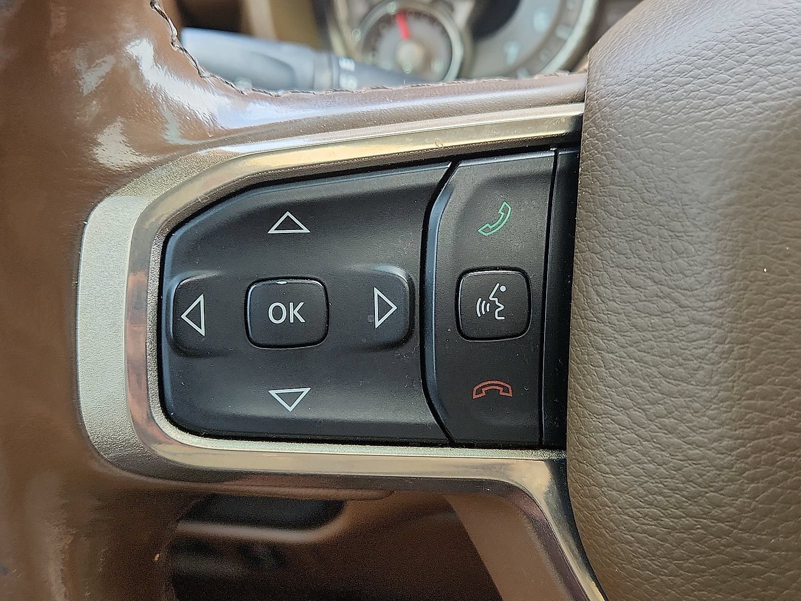 Used 2019 RAM 1500 Limited AWD/4WD image 17