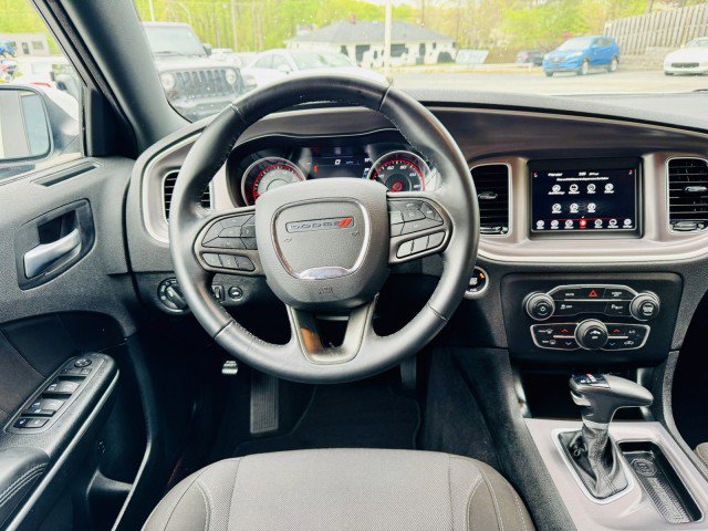 Used 2022 Dodge Charger SXT image 7