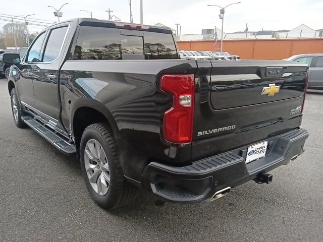 Used 2024 Chevrolet Silverado 1500 High Country w/ Technology Package image 5