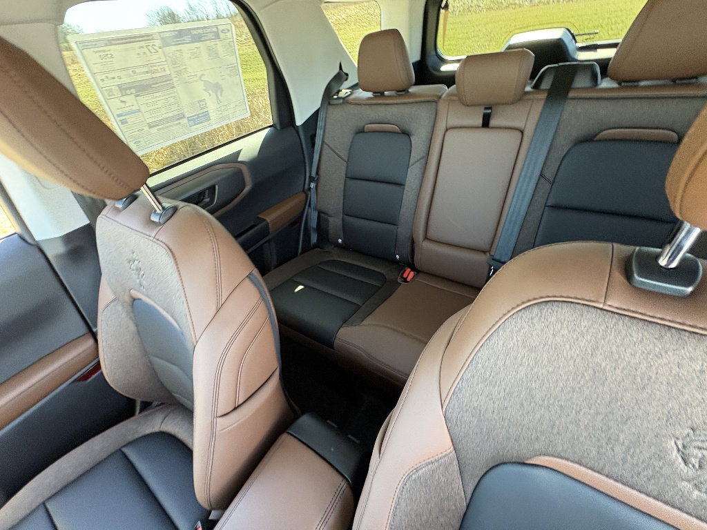 New 2026 Ford Bronco Sport Outer Banks image 33
