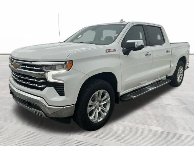 Used 2022 Chevrolet Silverado 1500 LTZ image 3