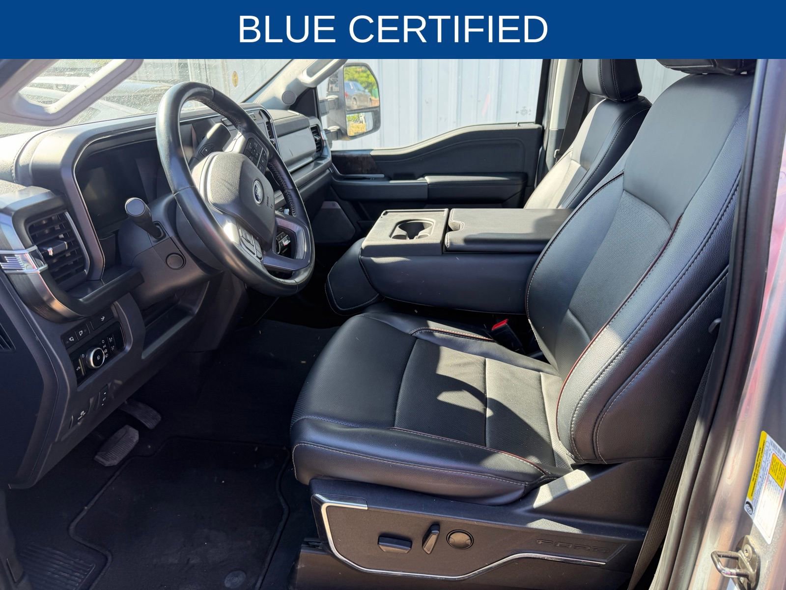 Used 2024 Ford F350 Lariat image 10