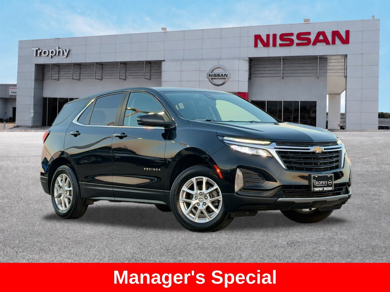 Used 2023 Chevrolet Equinox LT AWD/4WD image 1