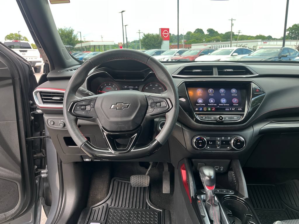 Used 2021 Chevrolet TrailBlazer RS w/ Convenience Package FWD image 22