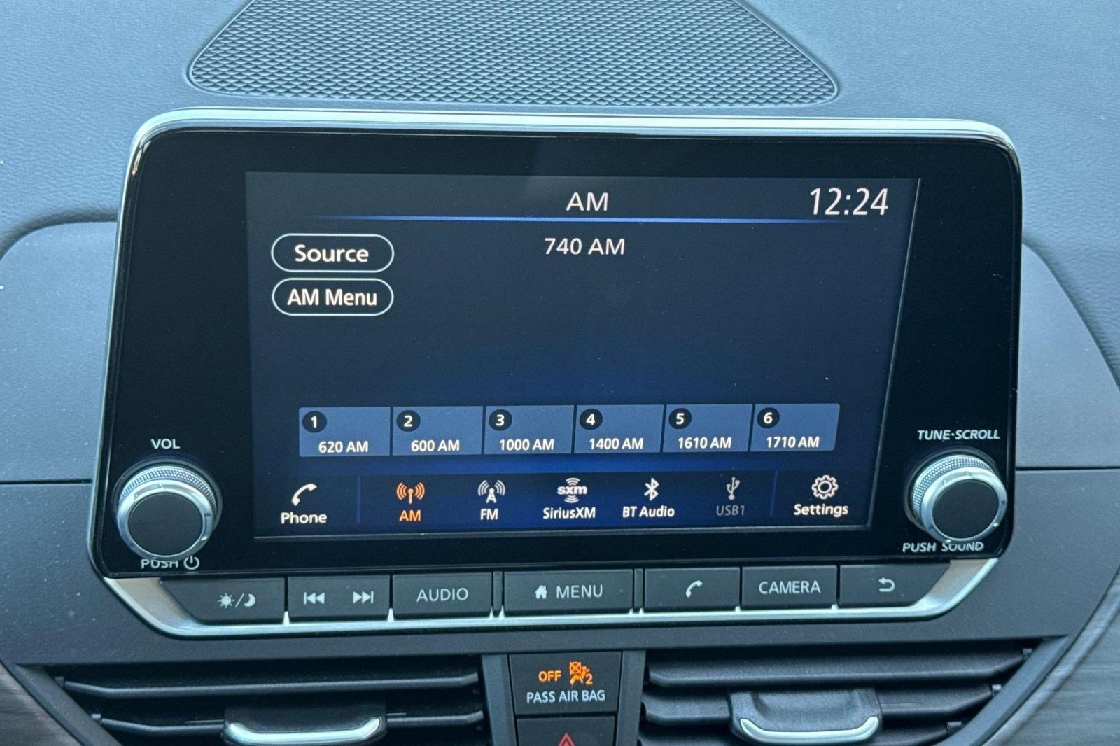 Used 2025 Nissan Altima 2.5 SV image 17