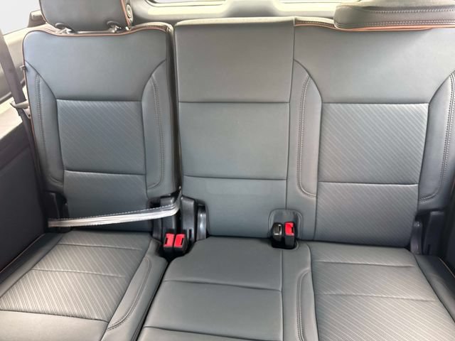 New 2026 GMC Yukon XL AT4 w/ AT4 Premium Plus Package AWD/4WD image 17