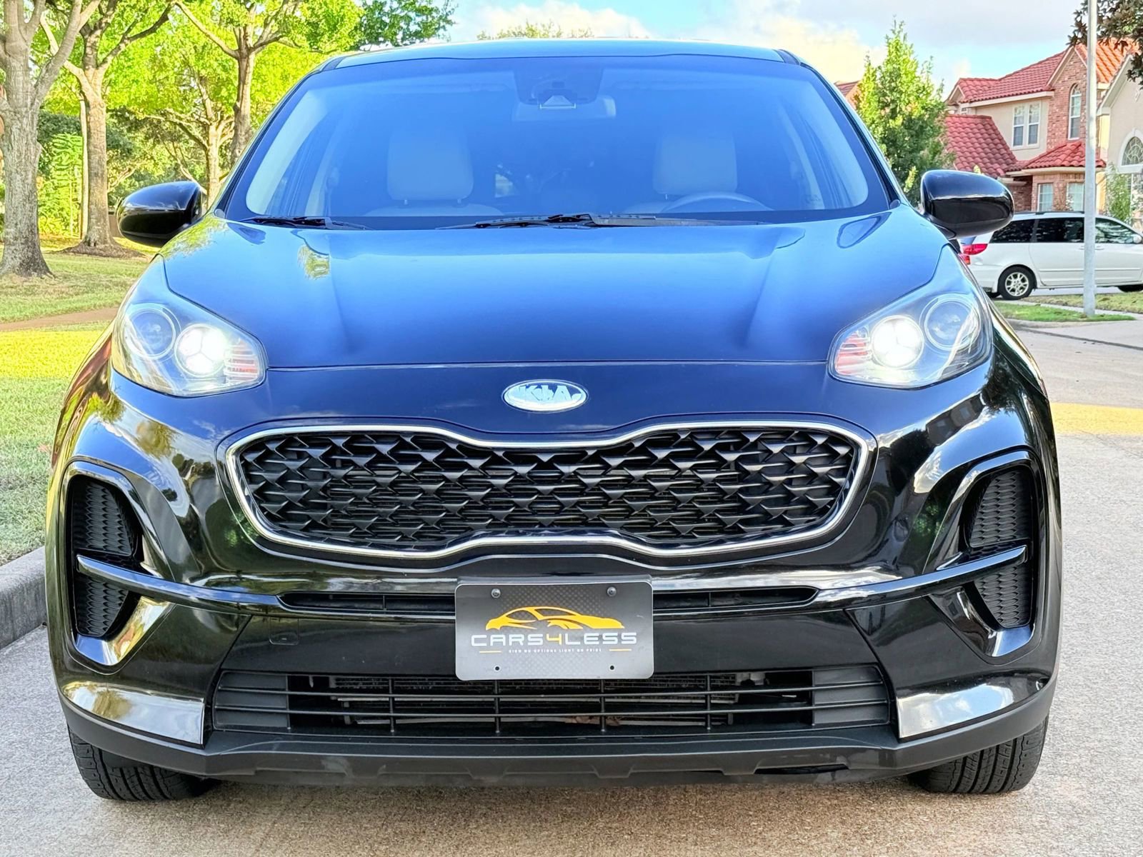 Used 2020 Kia Sportage LX image 4