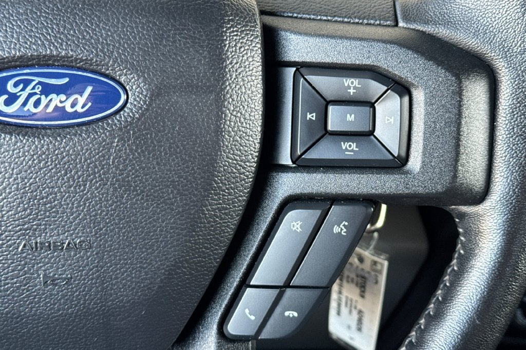 Used 2020 Ford F150 XLT w/ Equipment Group 302A Luxury AWD/4WD image 25