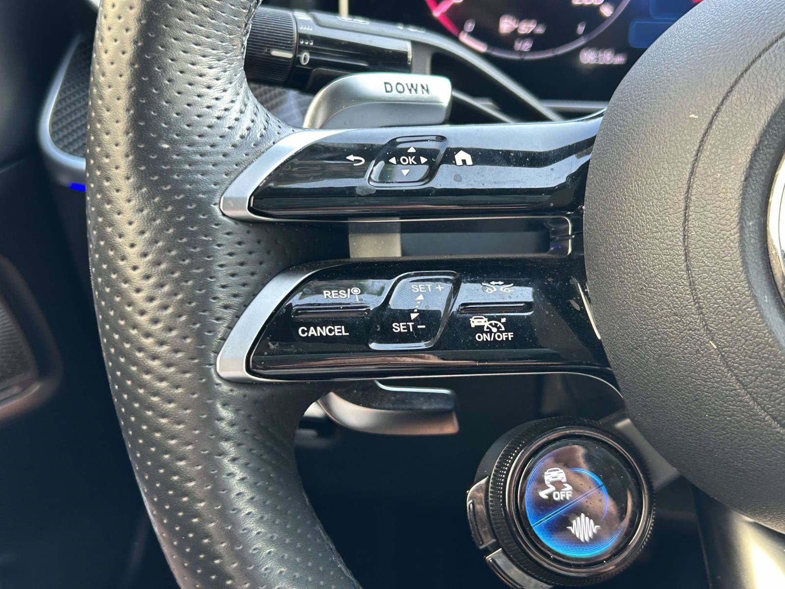 Certified 2025 Mercedes-Benz C 36 AMG S image 29
