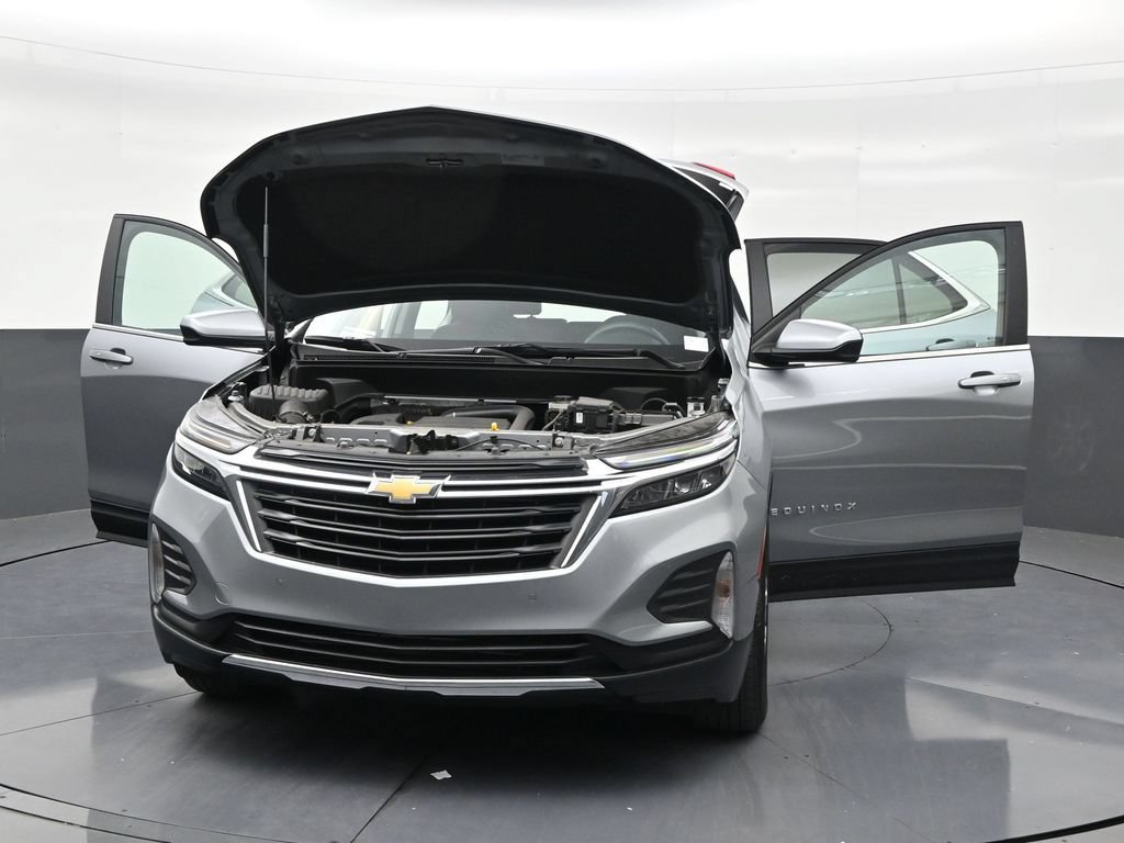 Used 2024 Chevrolet Equinox LT FWD image 33