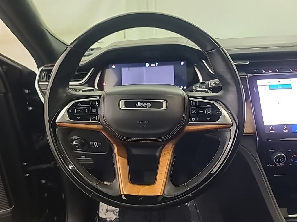 Used 2021 Jeep Grand Cherokee L Summit AWD/4WD image 35
