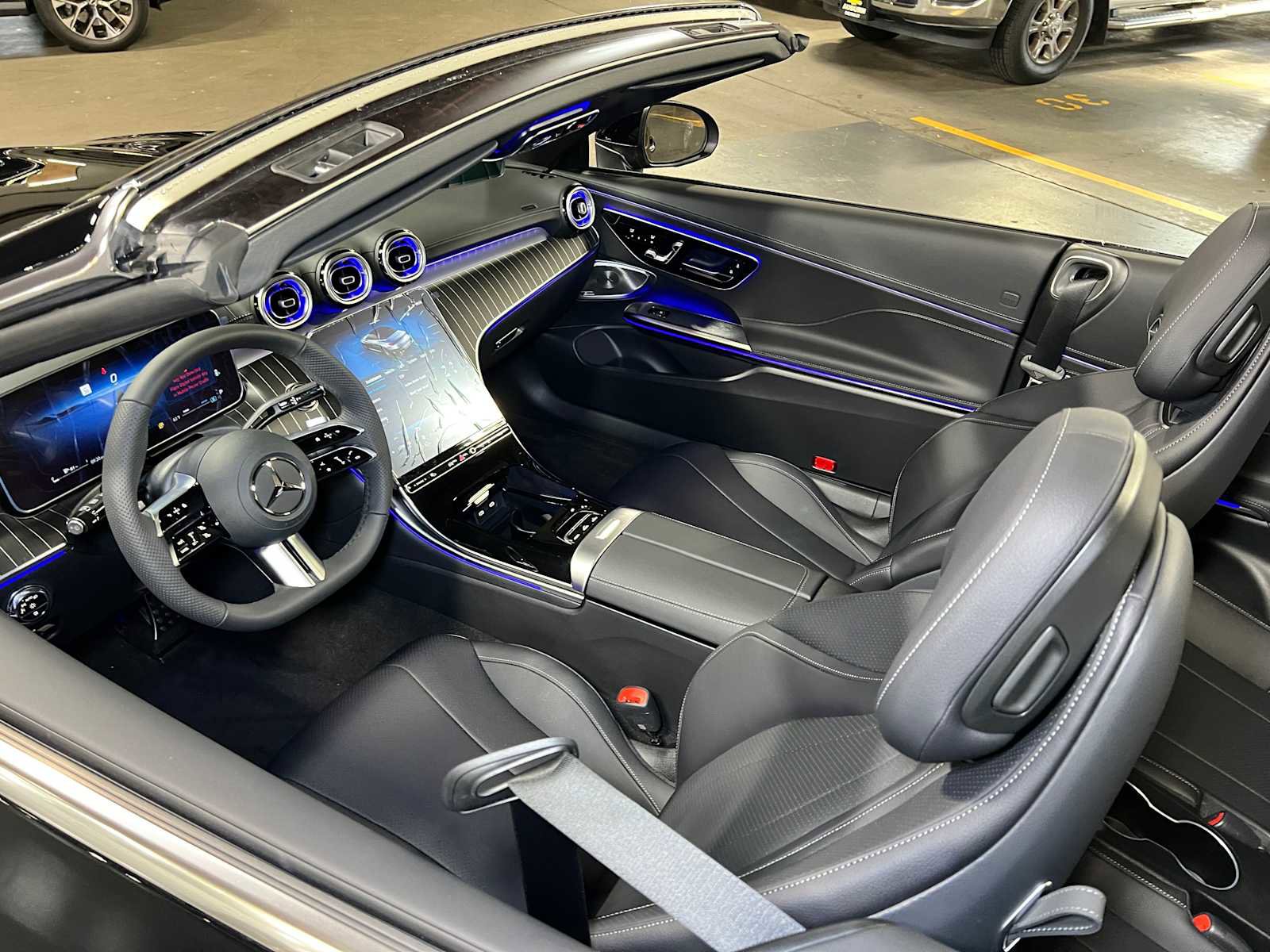 New 2026 Mercedes-Benz CLE 300 4MATIC Cabriolet image 38