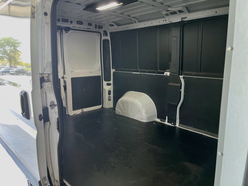 Used 2020 RAM ProMaster 1500 w/ Interior Convenience Group FWD image 24