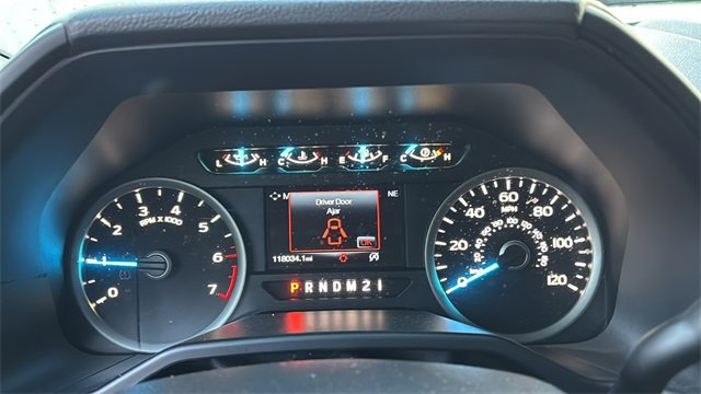 Used 2016 Ford F150 XLT w/ Equipment Group 302A Luxury image 15