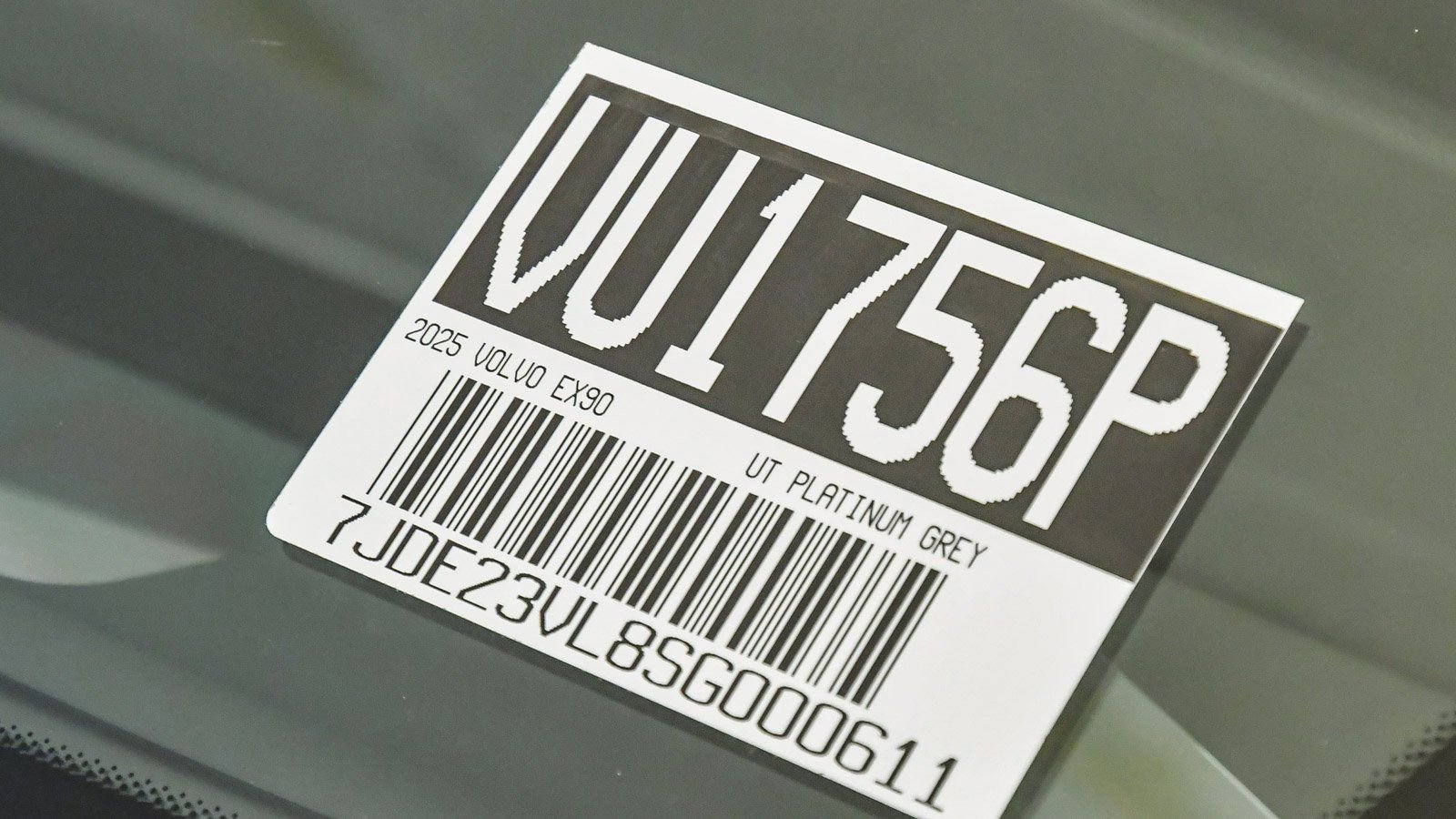 Certified 2025 Volvo EX90 Ultra image 32