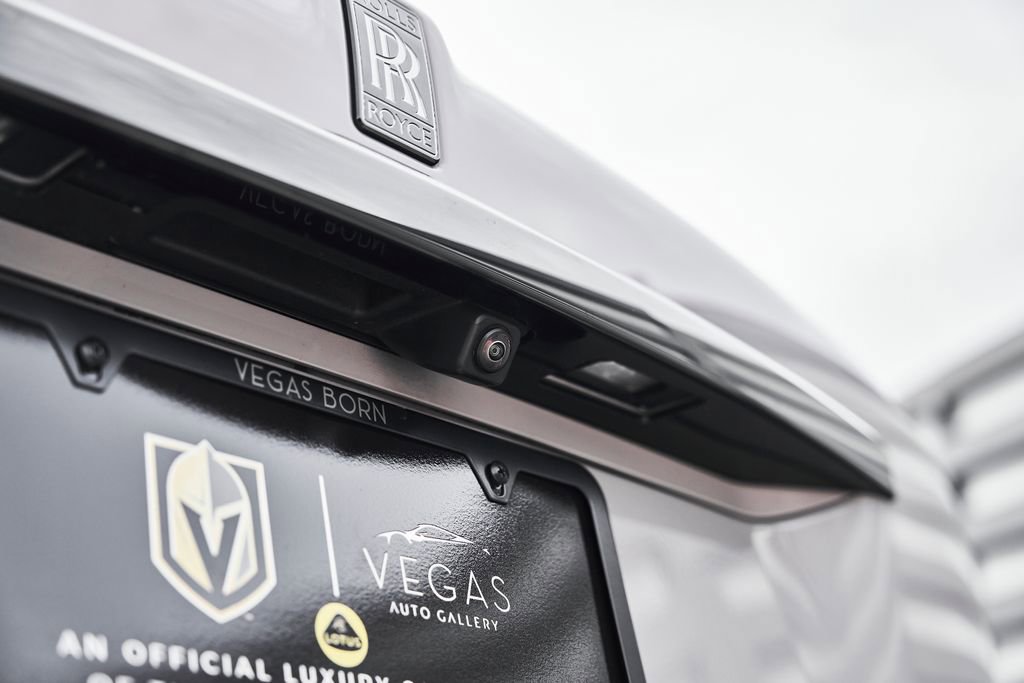 Used 2025 Rolls-Royce Cullinan Black Badge AWD/4WD image 14