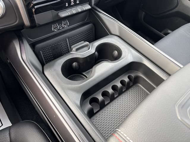 New 2026 RAM 1500 Laramie AWD/4WD image 21