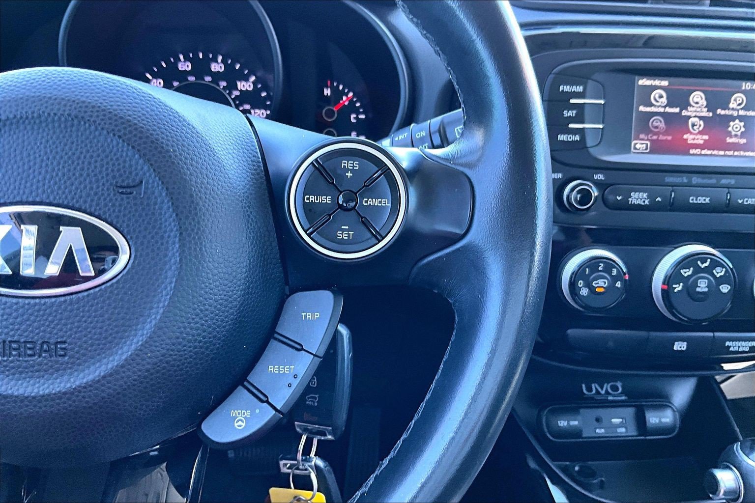 Used 2015 Kia Soul ! FWD image 17