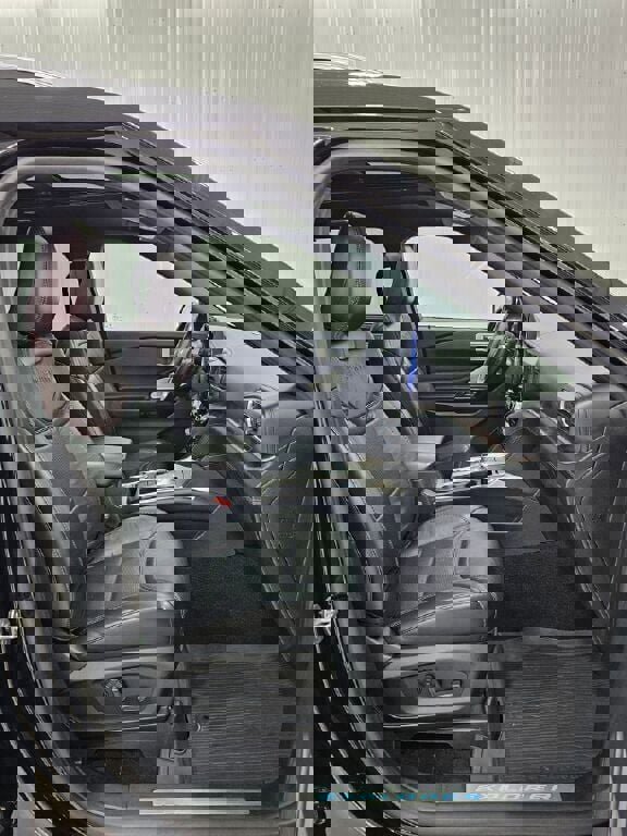 Used 2021 Ford Explorer Platinum w/ Equipment Group 601A image 11