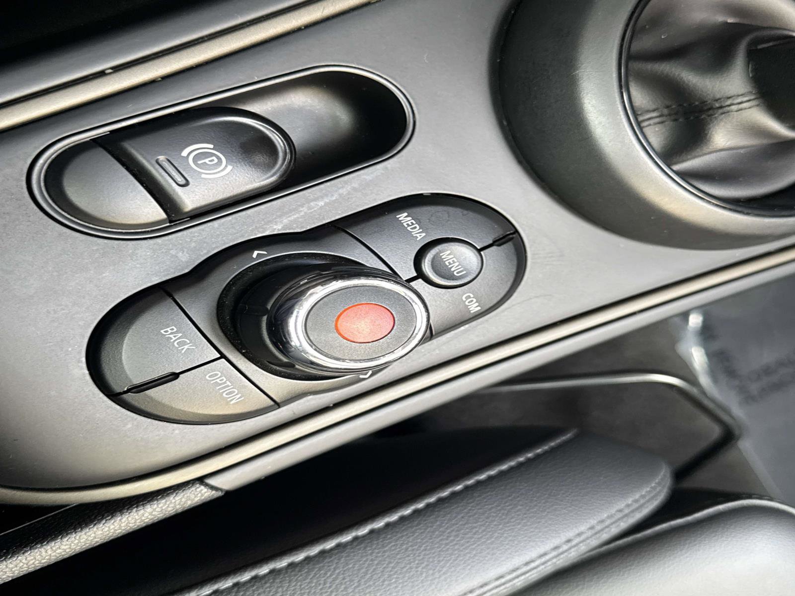 Used 2022 MINI Cooper Countryman S w/ Storage Package image 22