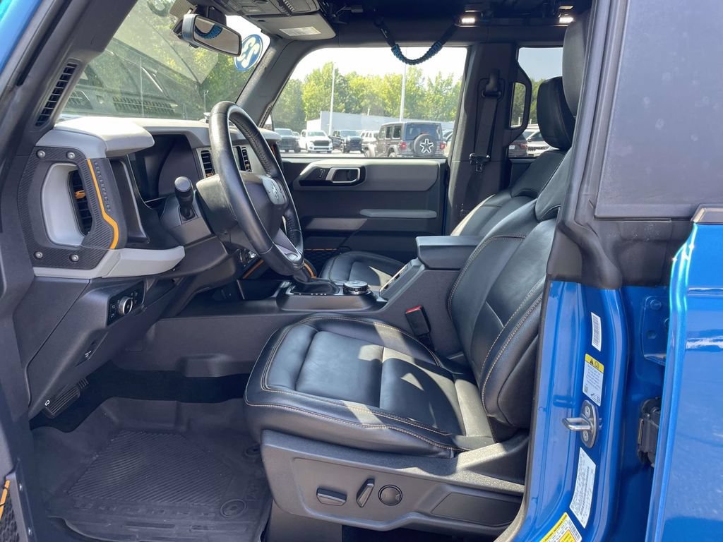 Used 2023 Ford Bronco Badlands w/ Sasquatch Package AWD/4WD image 26