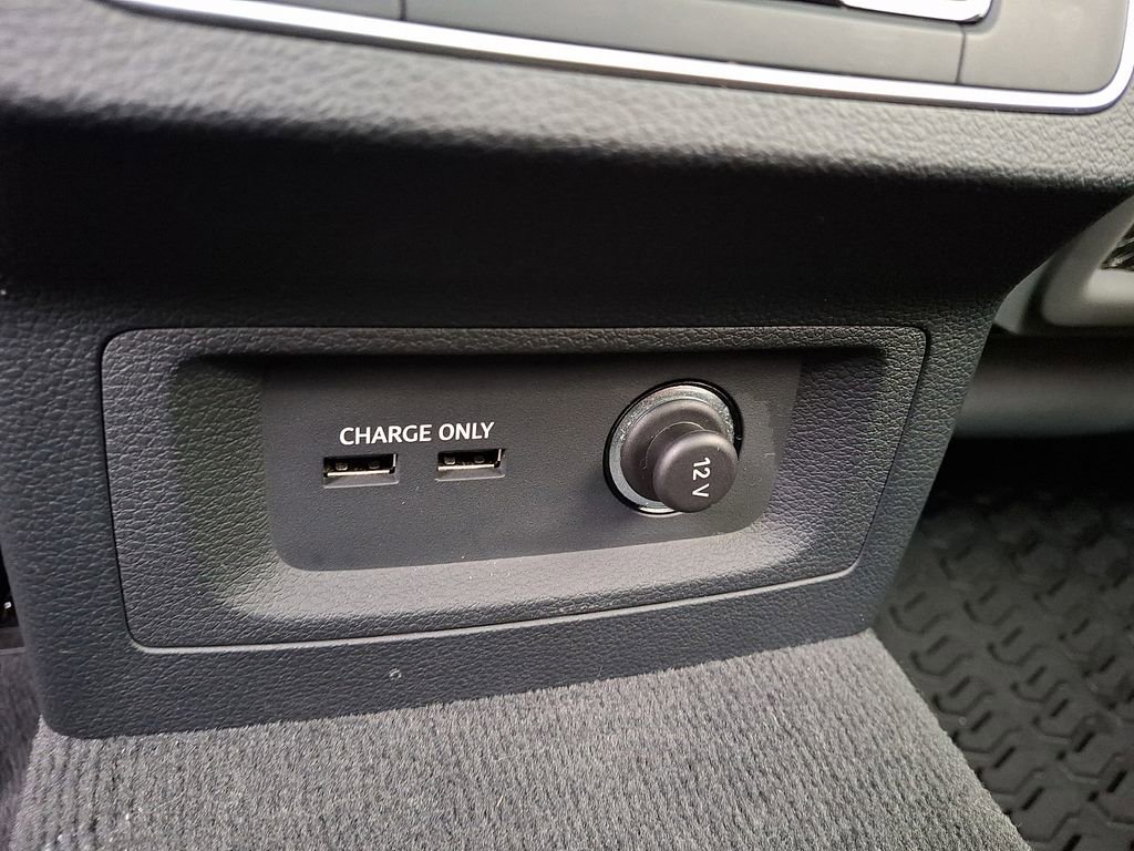 Used 2023 Audi SQ5 Premium Plus image 11